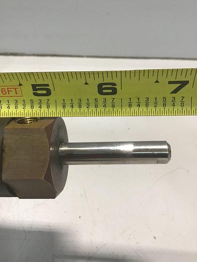 Used AURORA AIR PRODUCTS Cylinder w/ Flow Control Valve S1626 Used