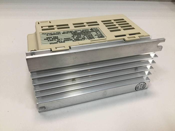 Used YASKAWA VS Mini J7 Drive CIMR-J7AA20P2 #98524