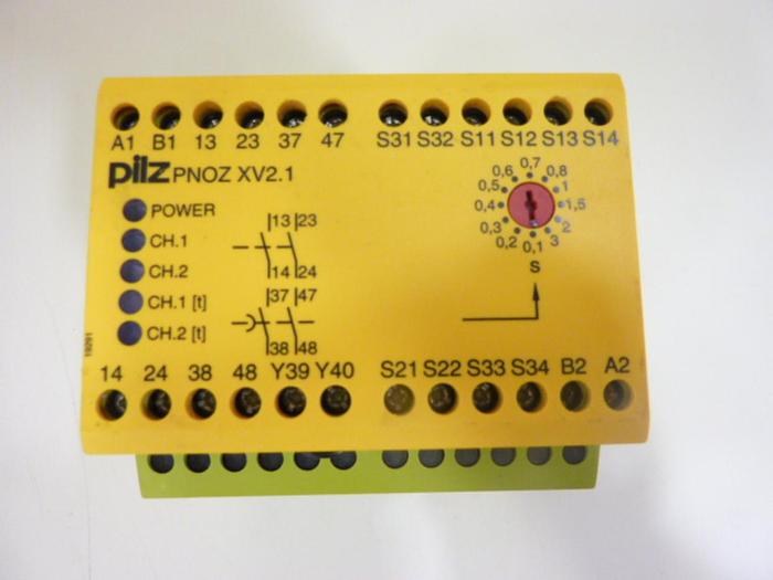 Used PILZ Safety Relay PNOZ XV2.1 #45522