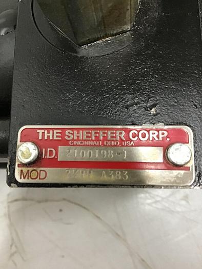 Used SHEFFER Traversing Cylinder 2 1/2HH A383 Used