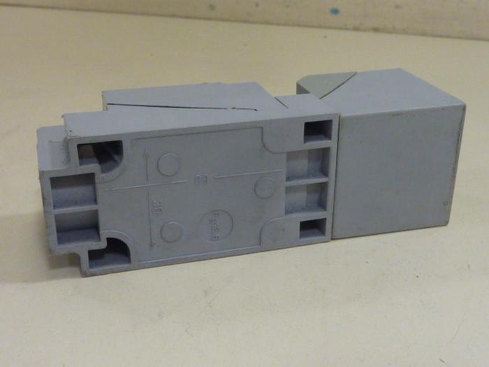 Used BALLUFF Proximity Switch Sensor BES 517-132-P 3-U-B #64798