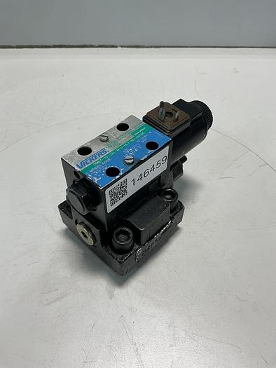 Used VICKERS DG4V-3S-2AL-M-U-HL7-60-EN490