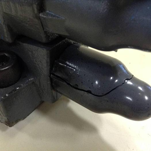 Used VICKERS Valve CVCS25C1SW24510AP10 #85947