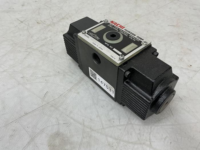 Used NACHI SS-G03-C5-R-D2-E10