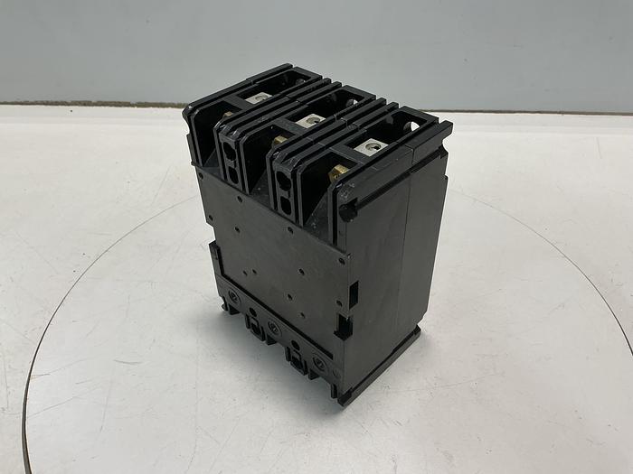 Used SQUARE D FAL36020