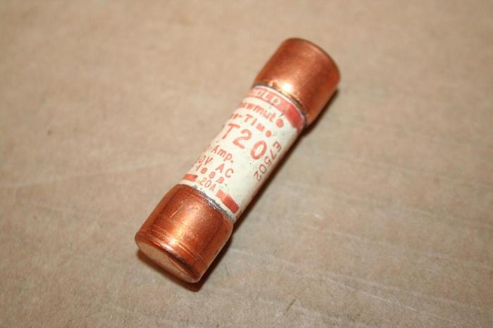 Used GOULD / SHAWMUT 20 Amp Fuse OT20 Used