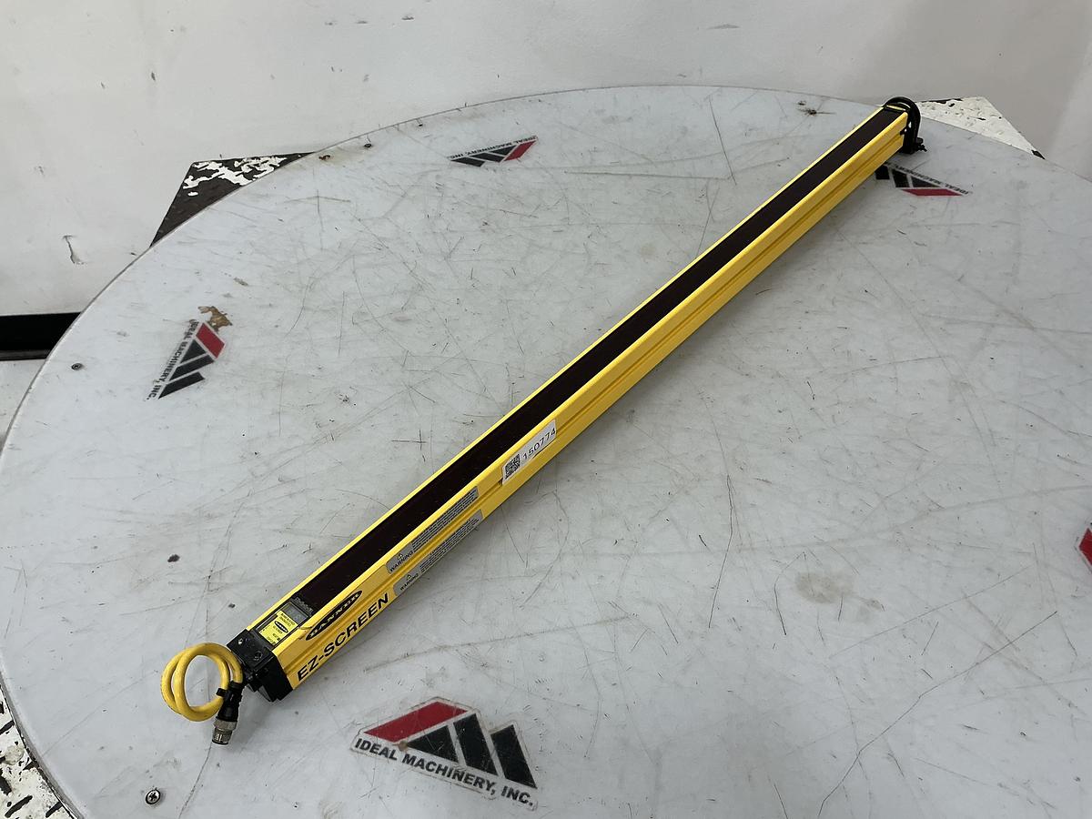 Used BANNER SLSR30-900P8