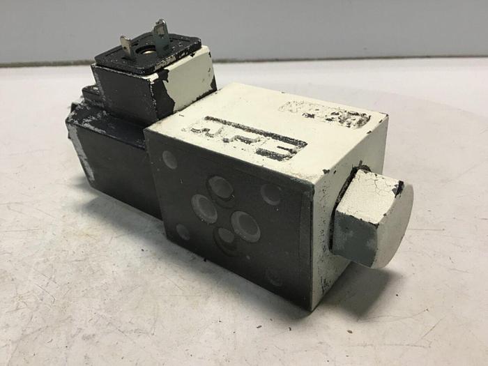 Used YUKEN Valve DSG-01-2B2-D24-N1-50252 #138021