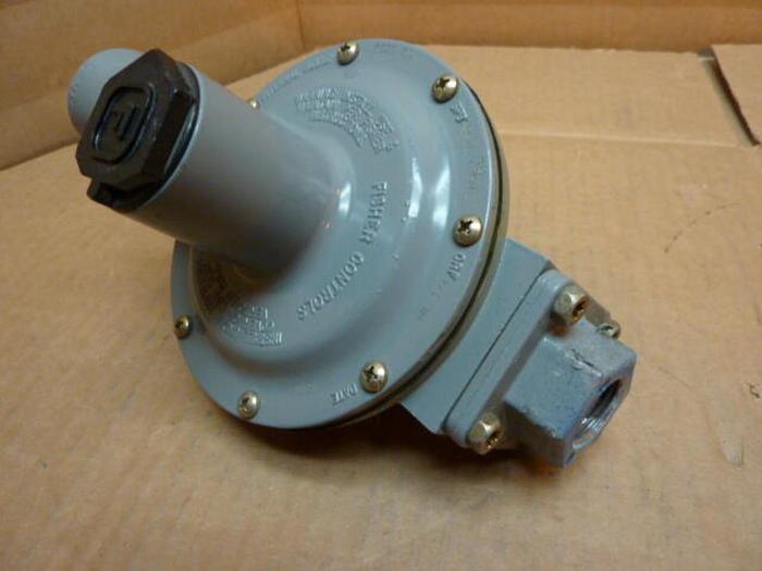 Used FISHER CONTROLS Regulator Valve R522-56 #22359