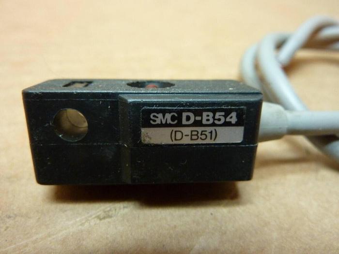 Used SMC Reed Switch D-B54 #25027