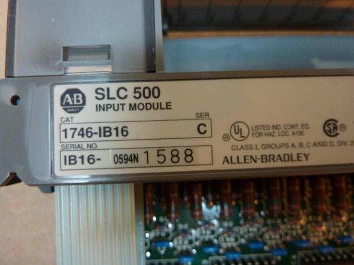 Used ALLEN BRADLEY Input Module 1746-IB16 SER C #24684