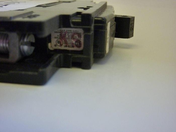 Used SQUARE D 10 Amp Circuit Breaker QOU110 Used