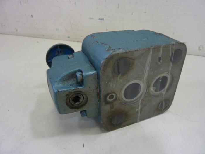 Used VICKERS Relief Valve CG06B0 #60835