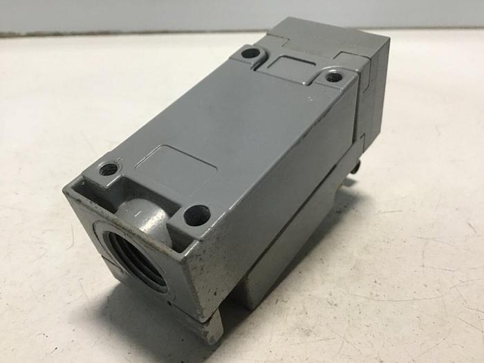 Used SQUARE D Limit Switch 9007-C54B #121704