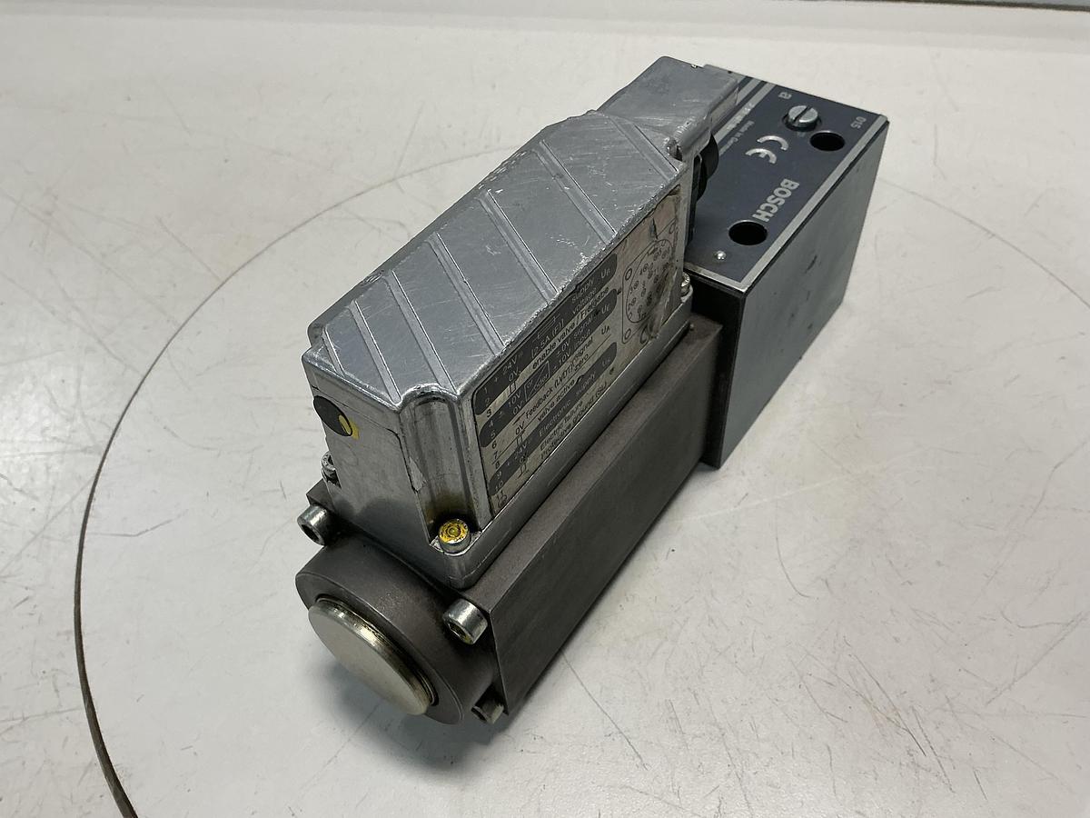 Used BOSCH 0 811 402 114