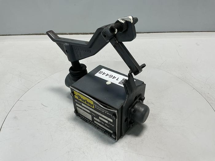 Used PARKER D3ML4BN10X4384