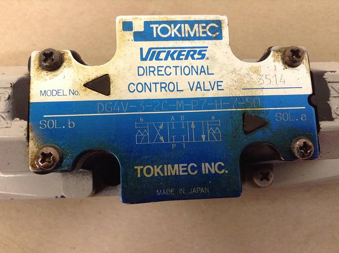 Used VICKERS Tokimec Directional Control Valve DG4V32CMP7H750 Used