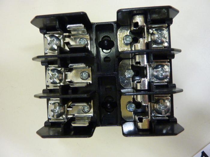 Used BUSSMANN 30 Amp Fuse Holder BC6033P #57113