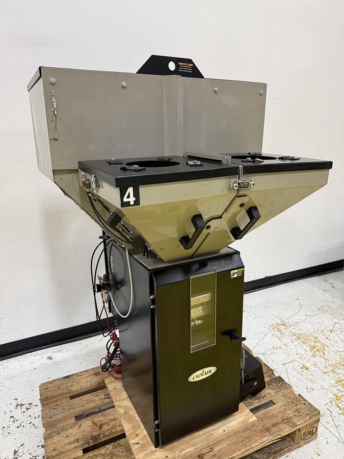 Used DNL-Needs to be cleaned-CONAIR