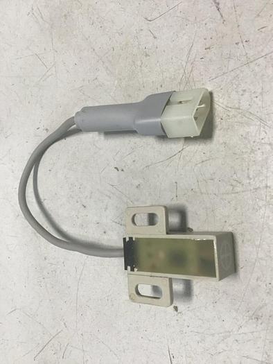 Used FUJI ELECTRIC Proximity Switch PE-B4D #128112