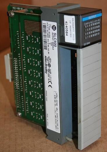 Used ALLEN BRADLEY Output Module 1746-OV32 SER C #20940