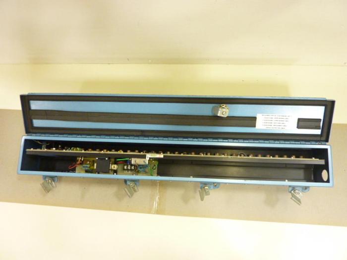 Used DOLAN JENNER Light Curtain Receiver SSIV-28R #45358