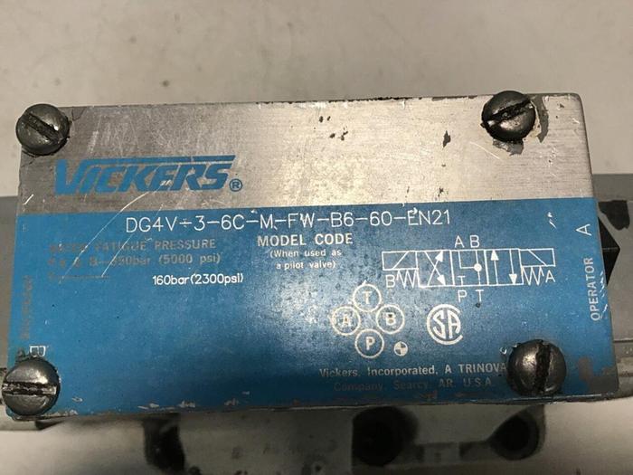 Used VICKERS Valve DG4V36CMFWB660EN21 #139122