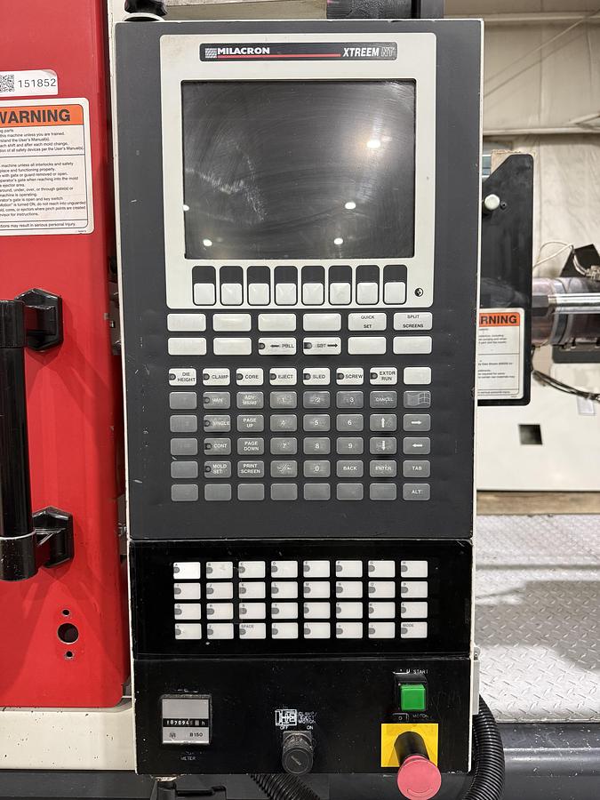 Used 1999 CINCINNATI MILACRON 310 Ton Injection Molding Machine MT310-22 USED #151852