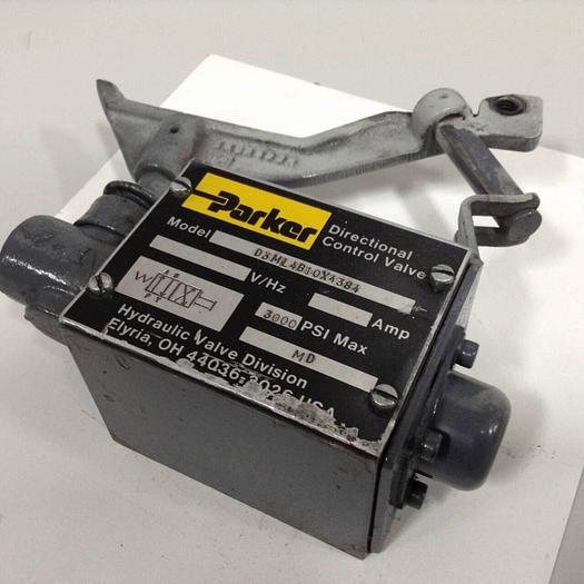 Used PARKER Directional Control Valve D3ML4B10X4384 #89845