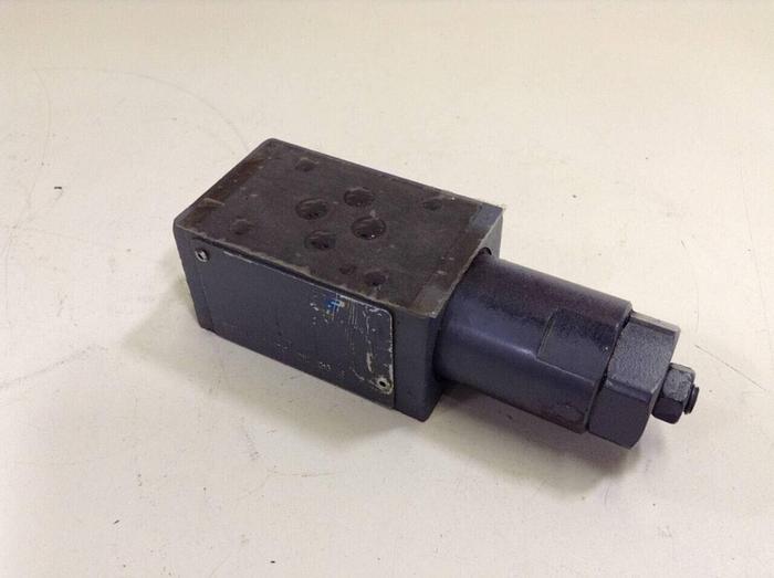 Used VICKERS Valve DGMX13PPCW20S #68378