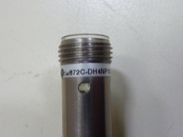 Used ALLEN BRADLEY Proximity Switch 872C-DH4NP12-D4 SER D #62633