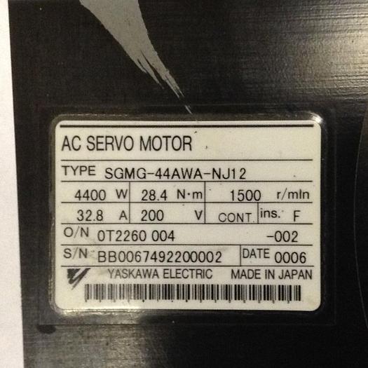 Used YASKAWA ELECTRIC AC Servo Motor SGMG-44AWA-NJ12 Used