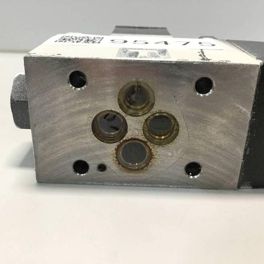 Used VICKERS Directional Control Valve DG4V32AMP7H750 #95475