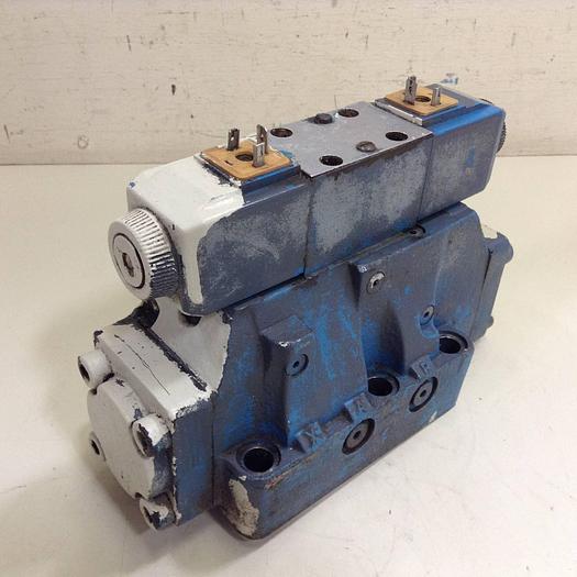 Used VICKERS Directional Control Valve DG5S831CETMUHL7B1340 #72443