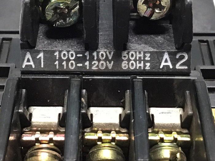 Used FUJI ELECTRIC Contactor SC-05Y 4NC0G011Y #125487