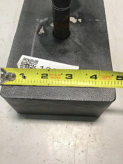 Used UNISORB Leveling Mount Pad 7 x 4 QUANTUM IM-61 #122702