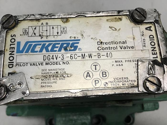 Used VICKERS DG5S833CMWB20S355 Valve Used #144037