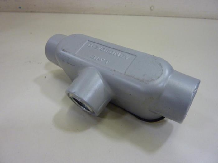 Used OZ GEDNEY Conduit 3/4"T #62150