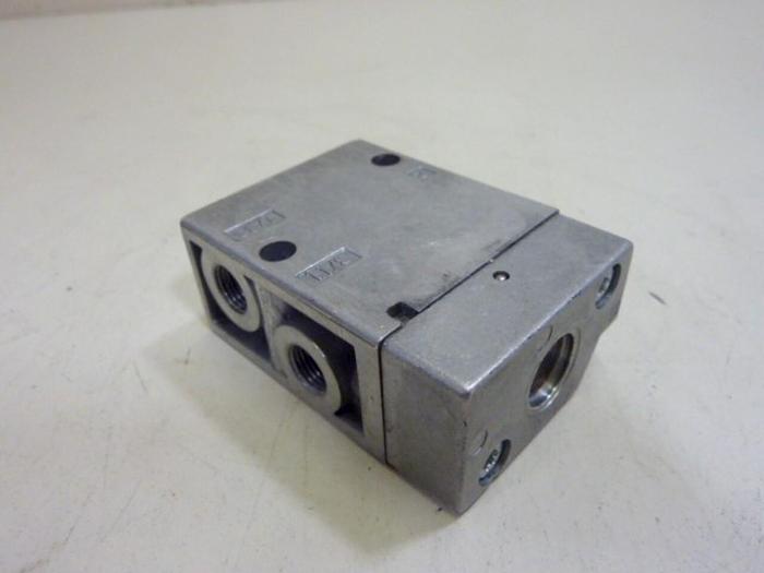Used FESTO Solenoid Valve MFH-3-1/8-S #66753