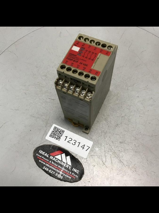 Used OMRON Light Curtain Control F3SP-B1P USED