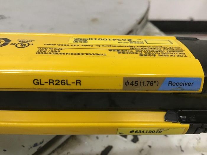 Used KEYENCE CORP Light Curtain GL-R26L-R Used