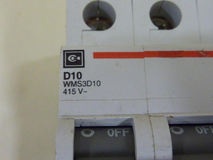 Used CUTLER HAMMER Circuit Breaker WMS3D10 #56417