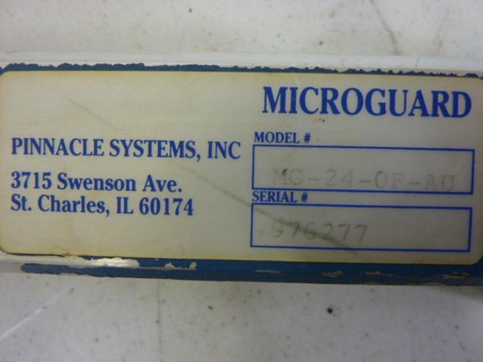 Used PINNACLE SYSTEMS INC Light Curtain Emitter MG-24-OF-AU #59296