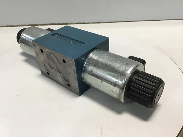 Used BOSCH Valve 081WV10P1V1004WS024/00D51 USED