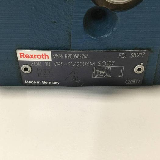 Used MANNESMANN REXROTH Directional Valve ZDR 10 VP5-31/200YM #97060