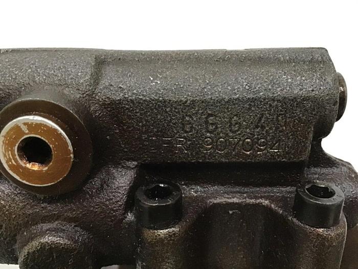 Used BRUENINGHAUS HYDRAULIK Pump AA10VS028DFR1/30R-PKC Used