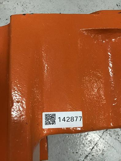 Used CINCINNATI MILACRON Rear Platen 3989585 #142877