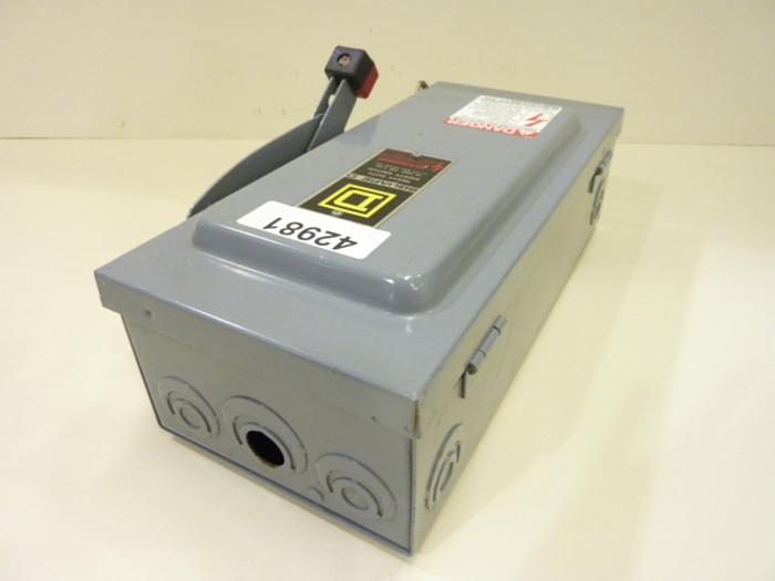 Used SQUARE D 30 Amp Safety Switch H321N #42981