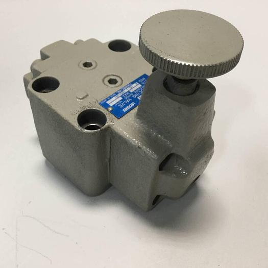 Used VICKERS Tokimec Reducing Valve XG03F20JAJ #92406