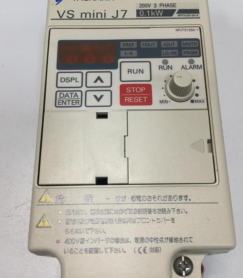 Used YASKAWA VS Mini J7 Inverter CIMR-J7AA20P1 USED
